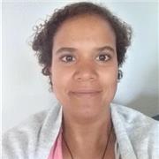 Profesora de idiomas impartr alemán, inglés español y catalán